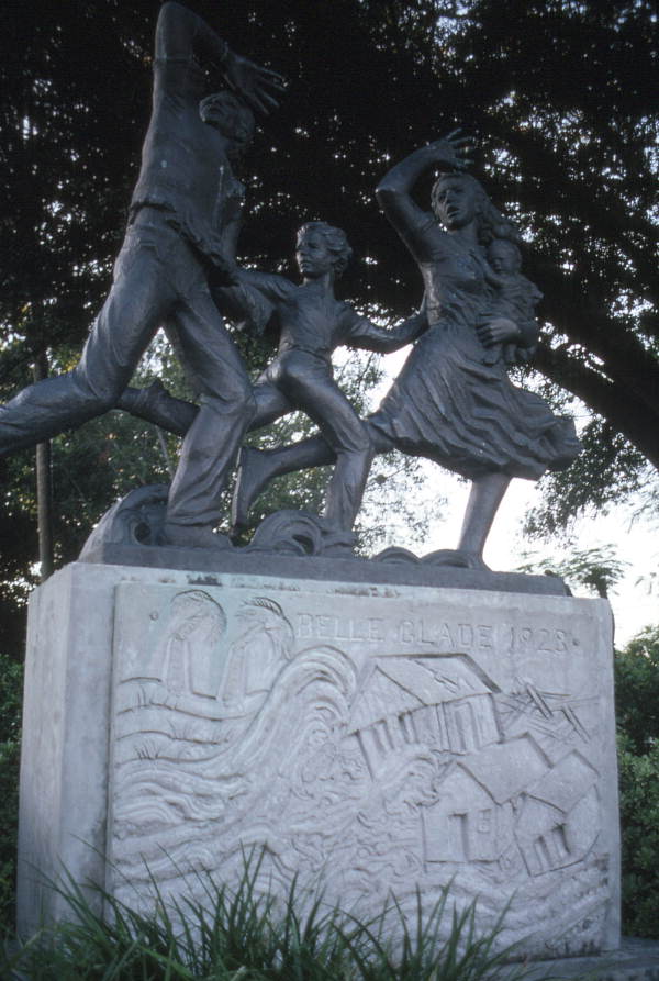 Statue commemorating the 1928 hurricane - Belle Glade, Florida