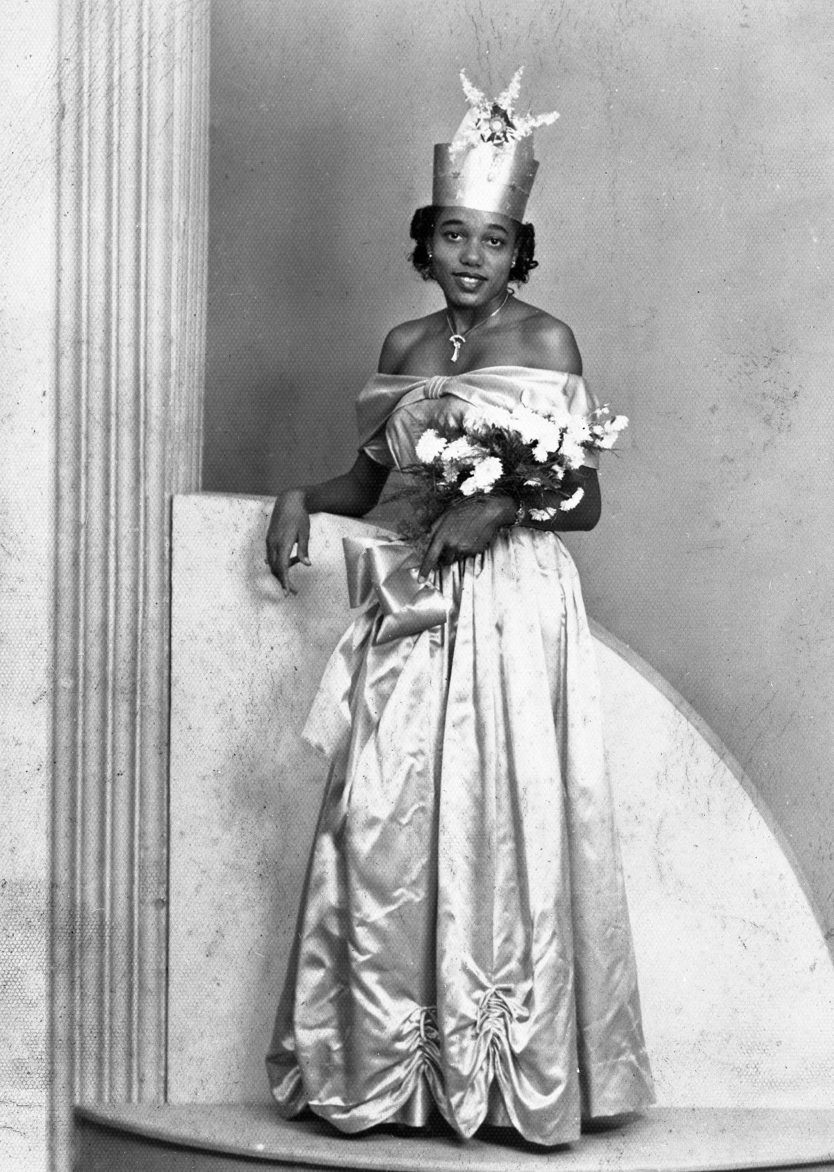 Betty Cox, "Miss Douglas High School"