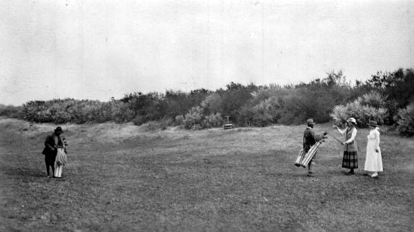Women playing golf - Palm Beach, Florida