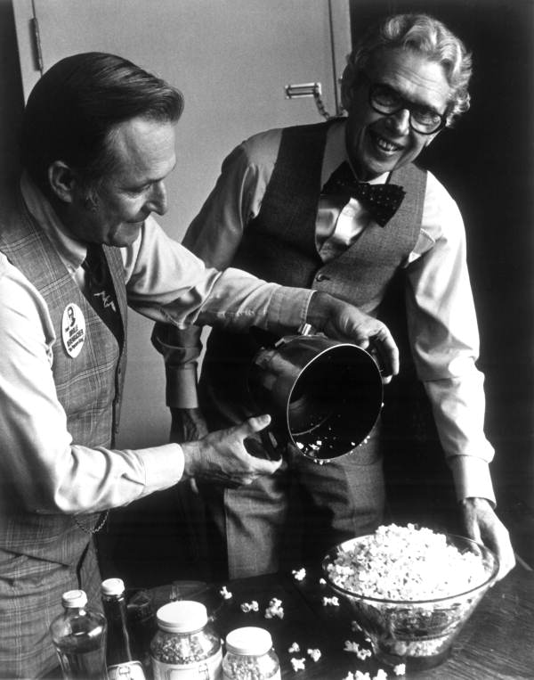 Commissioner of Agriculture Doyle Conner with "Popcorn King" Orville Redenbacher.