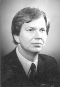 20005