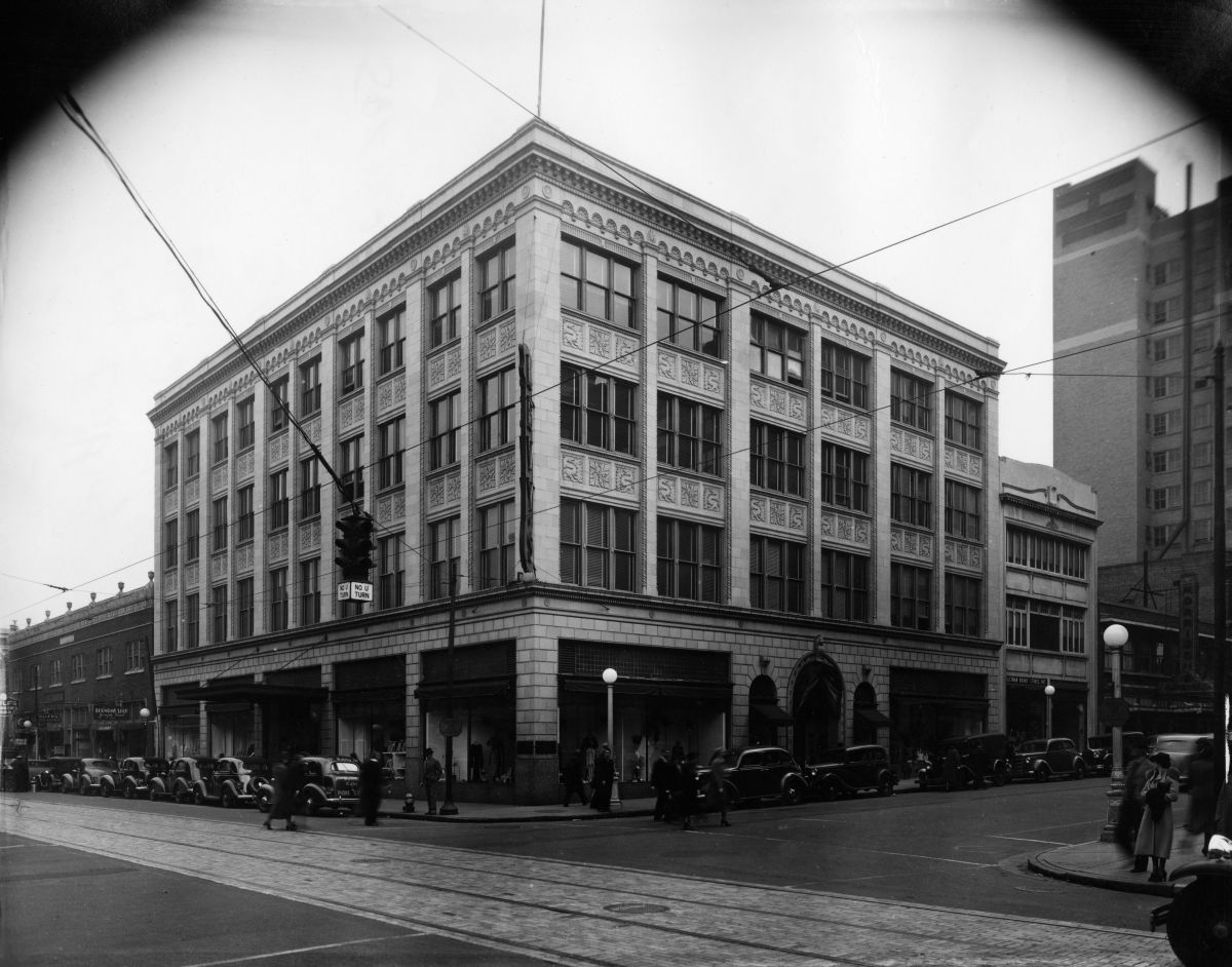 Levy building