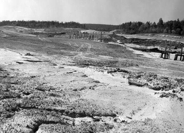 Construction of Interstate 10 - Escambia County, Florida .