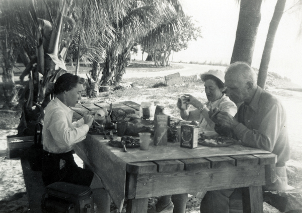 Koreshans and guest at Christmas picnic on Estero Island, Florida.
