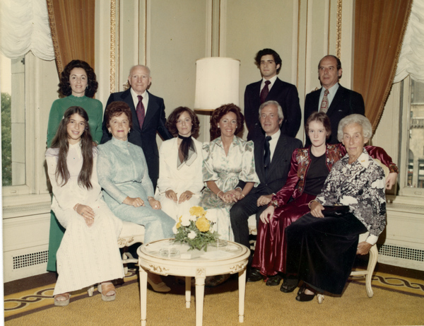 Barbara and Fred Kates with their family.