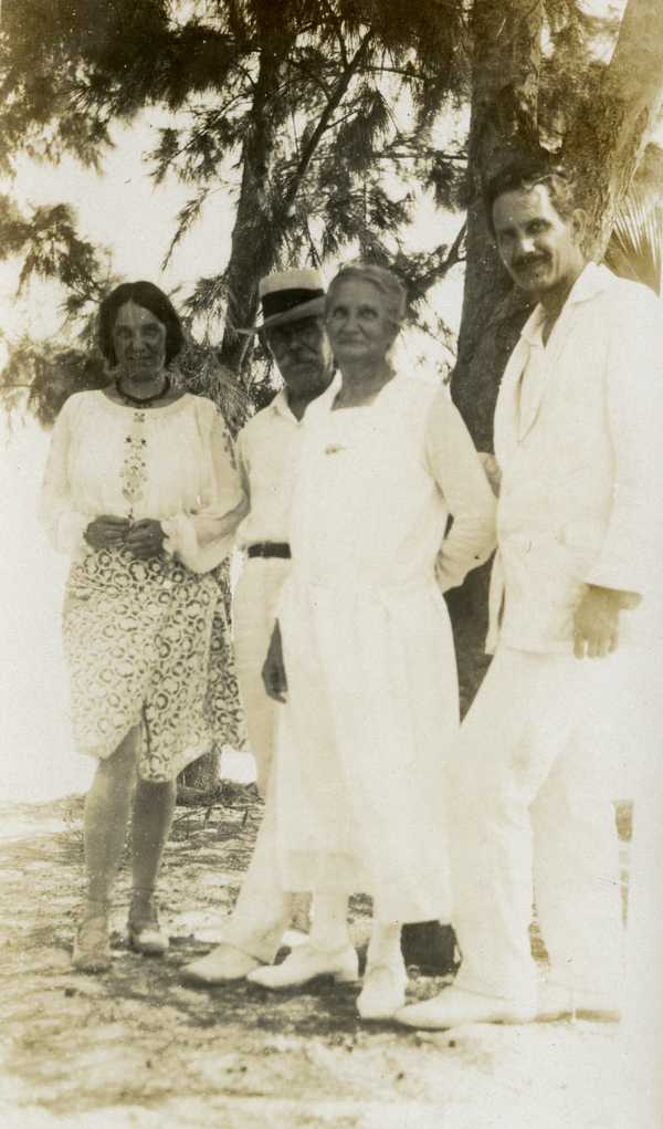 Portrait of the Manley family.