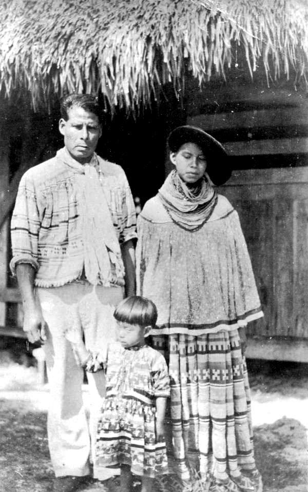 Annie and Frank Charlie with their little boy