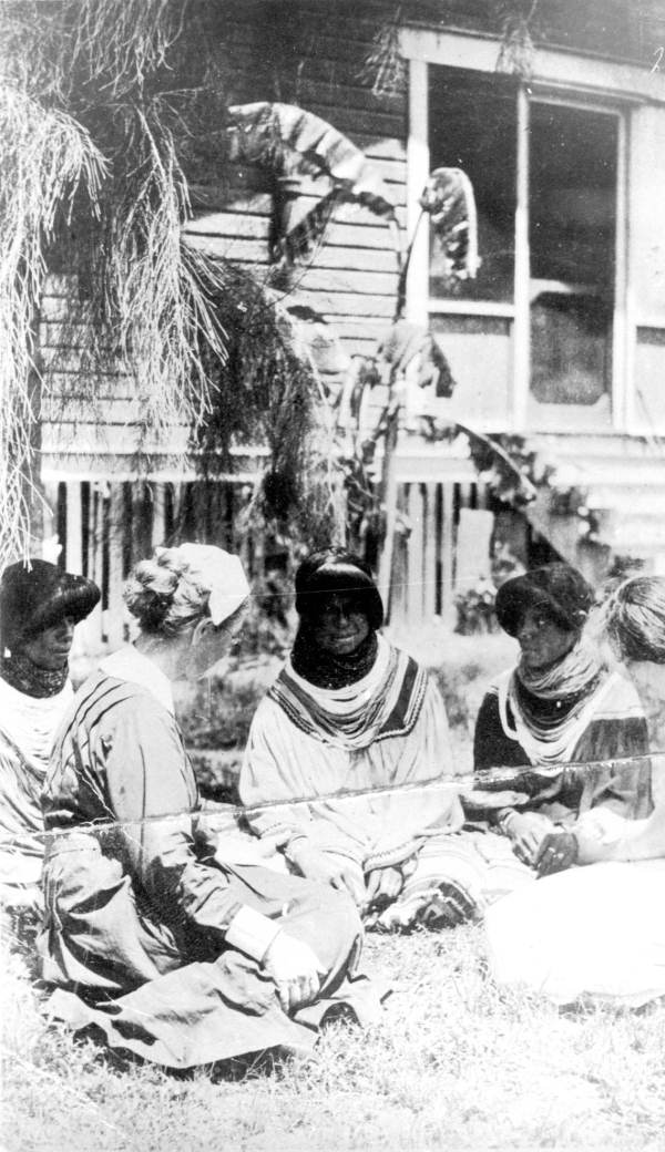 Deaconess Bedell and Seminole women