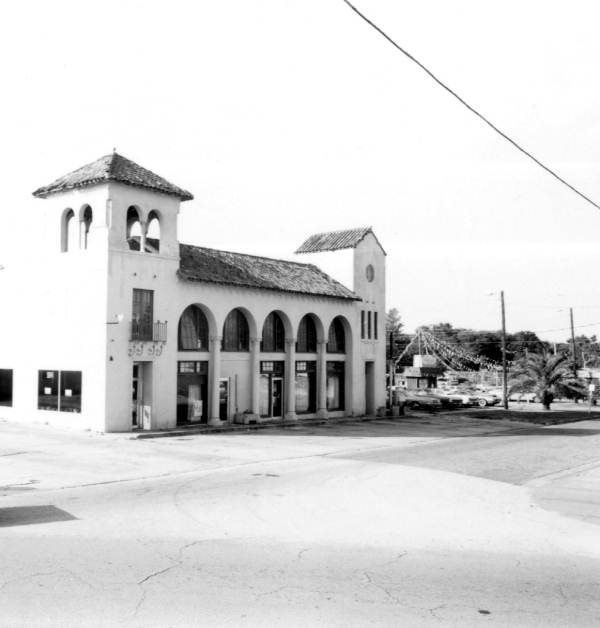 Lake Wales street scene