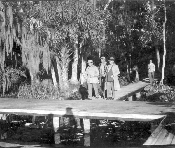 Morning fishing at Homosassa Springs