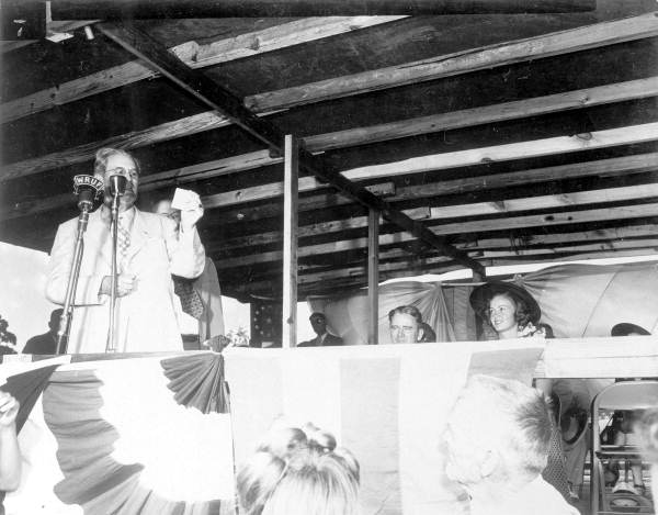 Ex-Senator Black acting as Master of Cermonies at the Tobacco Market opening - Jasper, Florida