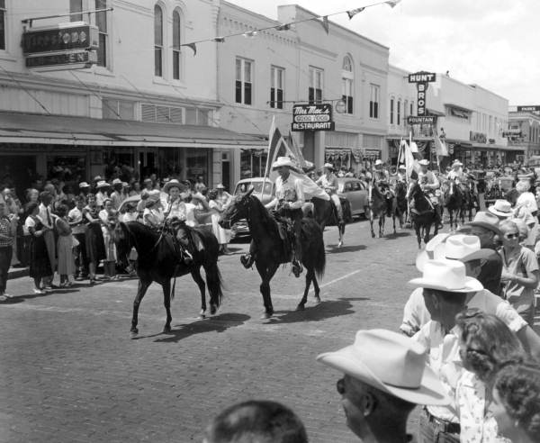 Kid's day parade with members from the Heart Bar Ranch - Kissimmee, Florida