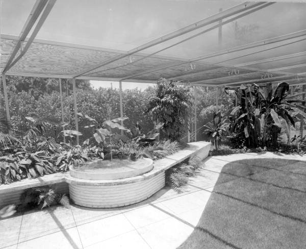 View of a tropical garden room in Coral Gables - Miami Beach, Florida
