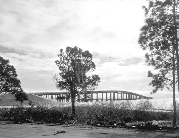 Pensacola's Navarre Bridge.