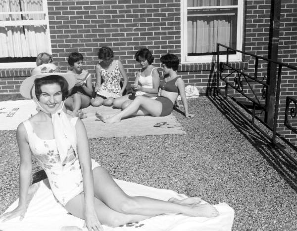 Barbara Delich and unidentified women - Tallahassee, Florida