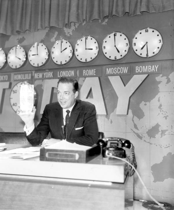 Hugh Downs on the Today Show set .