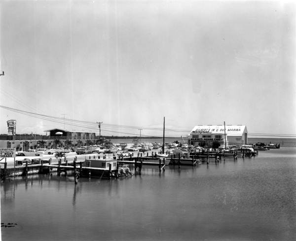 Boating marina on Jewfish Creek