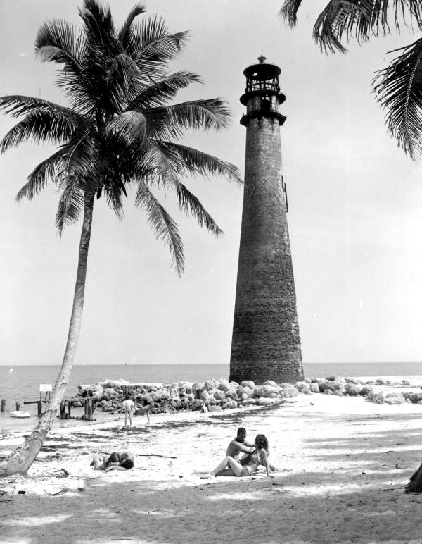 View of the Cape Florida Lighthouse by the beach at Bill Baggs Cape Florida State Park - Key Biscayne, Florida