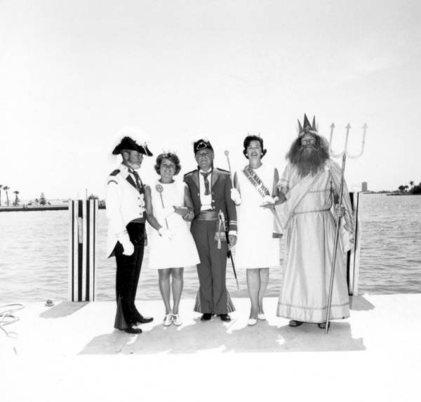 Members of De Soto pageant.