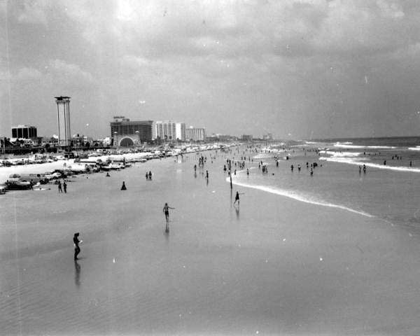 Daytona beach scene