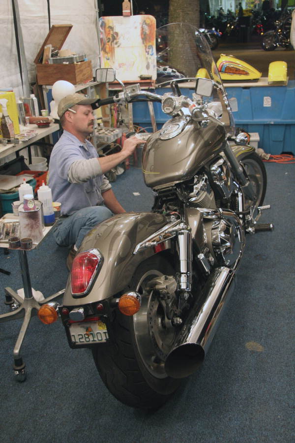 Pin stripe artist at work..