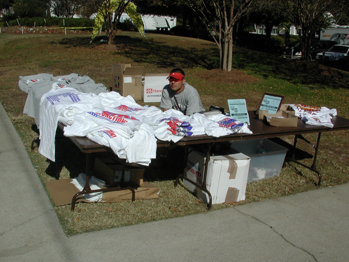 T-shirt salesman during the 2000 presidential election vote dispute.