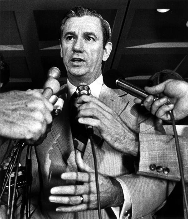 Governor Reubin Askew speaks to the media - Tallahassee, Florida