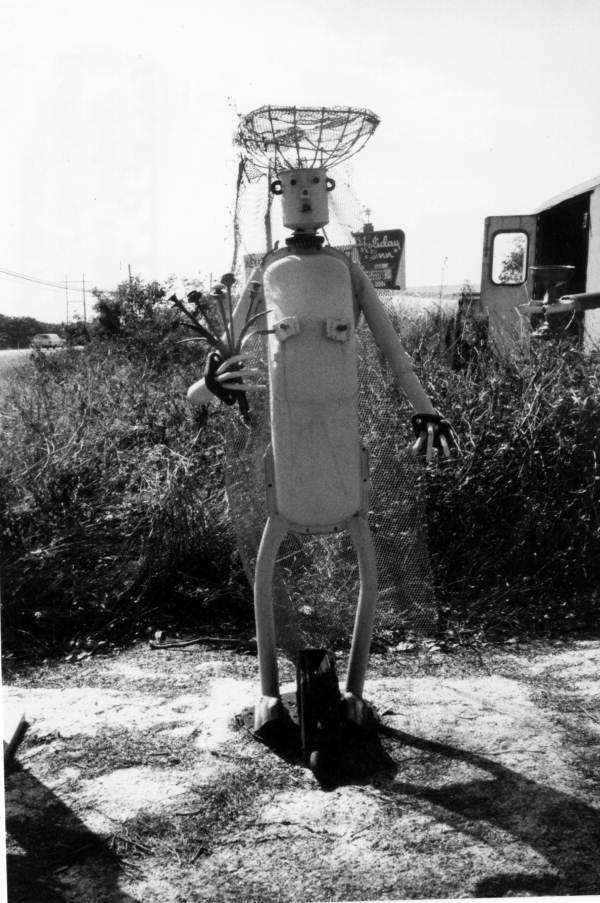 Welded sculpture made by Stanley Papio in Key Largo, Florida.