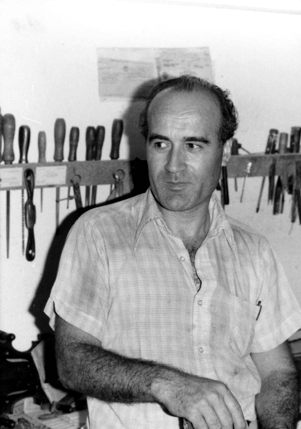 Guitar maker Paris Banchetti at his shop in Miami, Florida.
