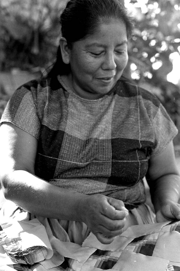 Miccosukee Indian Jennie Billie making Seminole/Miccosukee patchwork - Miccosukee Reservation, Florida
