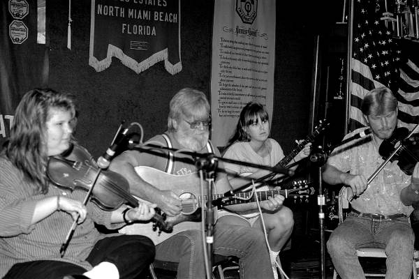 Home Grown Stringband performing- Miami, Florida.