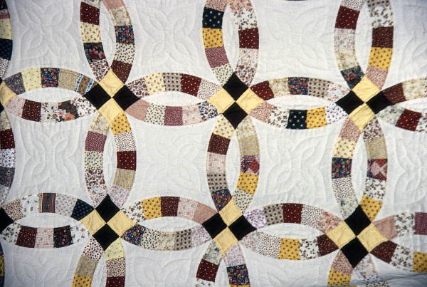 Double wedding ring quilt - Boynton Beach, Florida.