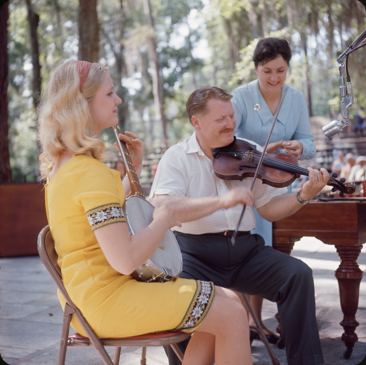 The Beers family perform at the Florida Folklife Festival - White Springs, Florida.