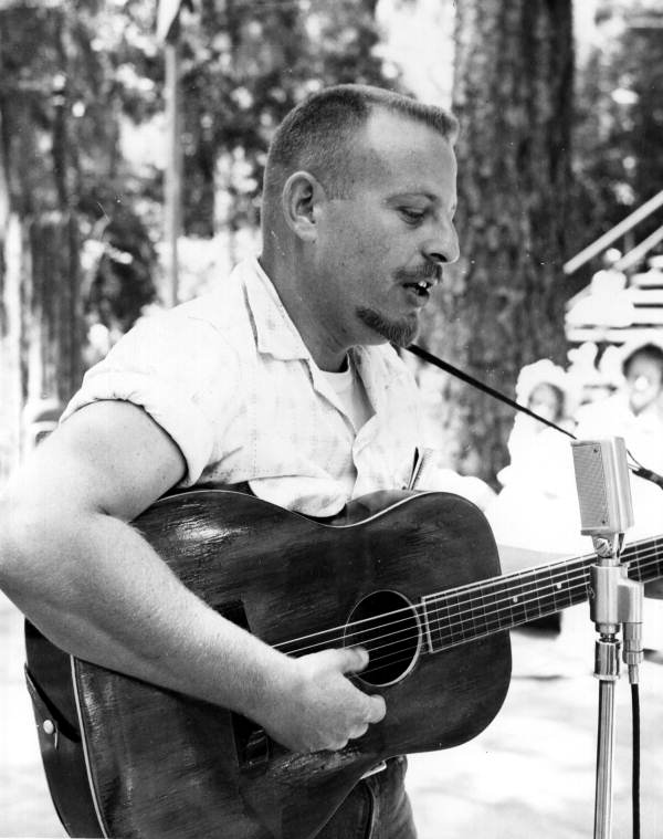 Folk musician Bob Pavitt performing at the Florida Folk Festival - White Springs, Florida.
