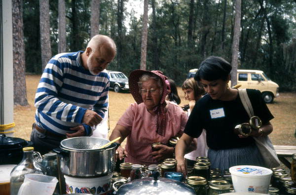 Marie Norris, center, demonstrating canning - White Springs, Florida.