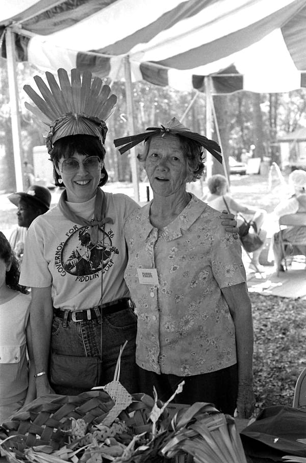 Palmetto crafter Evelyn Caffee Parks, right, and folklorist Merri Belland at the 1986 Florida Folk Festival - White Springs, Florida