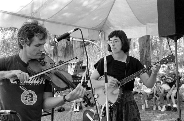 Tom Staley and Alexa Jaffurs performing at the 1988 Florida Folk Festival - White Springs, Florida