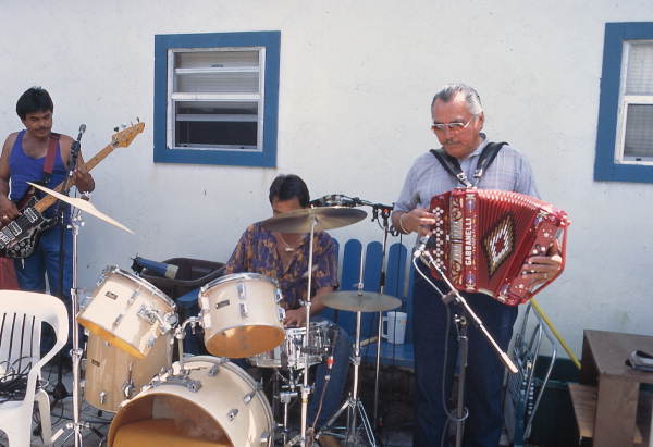 Members of Los Fronterizos de Matamoros performing - Immokalee, Florida