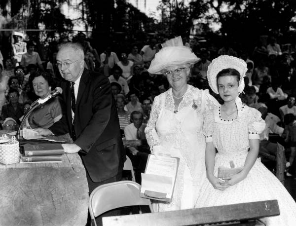 Winnifred Moon, Aubrey Fowler, Thelma Boltin, and Diane Weldon at the 1959 Florida Folk Festival- White Springs, Florida