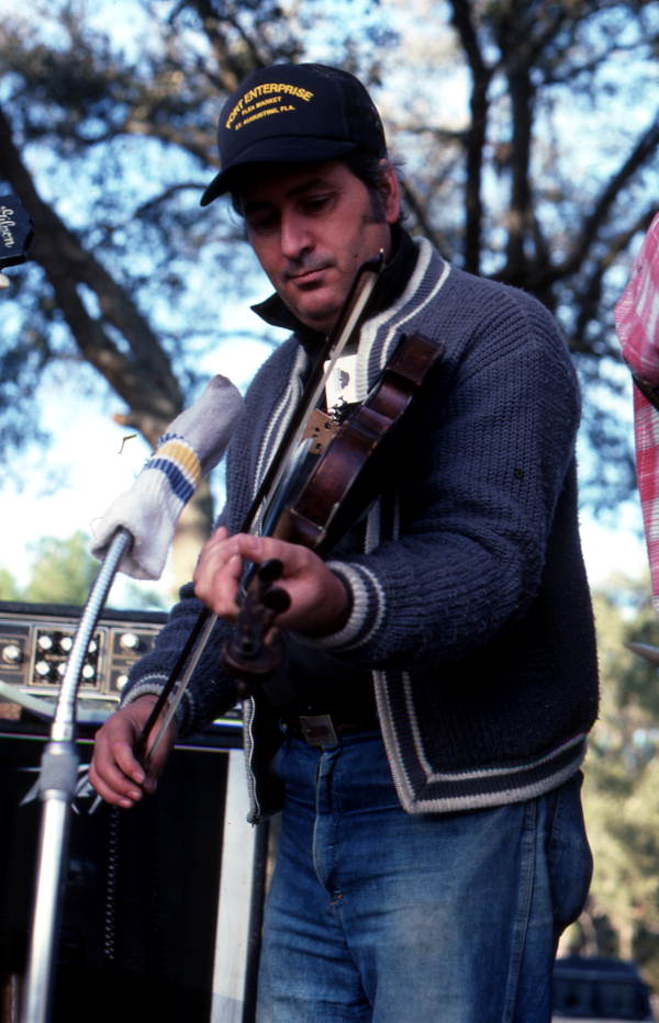 Frank Trivette Sr. playing the fiddle - Orange Springs, Florida