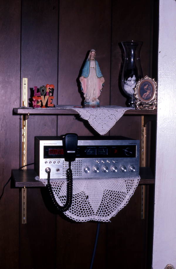 CB radio at the house of Maria Castillos - Pierson, Florida