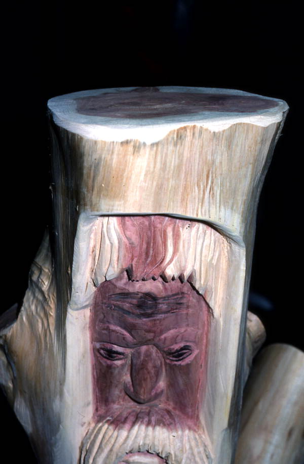 Wood sculpture made by Susie Yohn - Orangedale, Florida