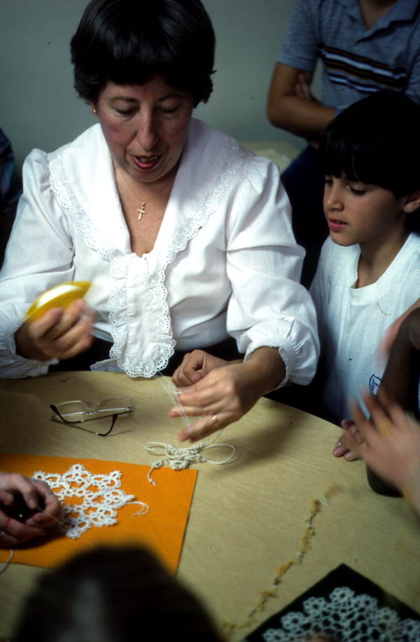 Concettina Barone giving a tatting demonstration - Jacksonville, Florida.