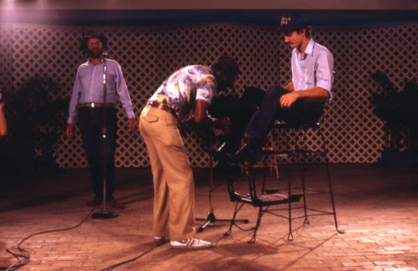 Shoeshine rhythm performance by Frank Mitchell and Bobby Hicks at the 1985 Florida Folk Festival - White Springs, Florida