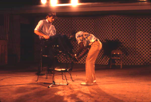 Frank Mitchell performing "Shoeshine rhythm" at the 1985 Florida Folk Festival - White Springs, Florida