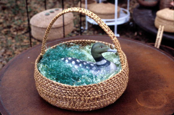 Pine needle basket made by Pauline Hodges - Jacksonville, Florida.