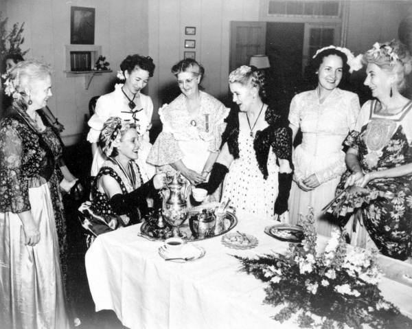 Daughters of the American Revolution tea party