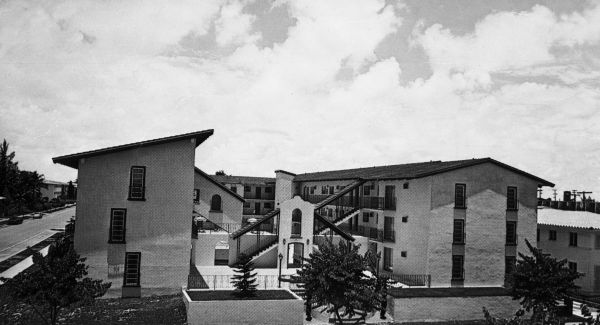 The Fountains apartments - Coral Gables, Florida