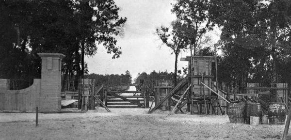 Construction of gateway into Burwin Park subdivision - De Leon Springs, Florida