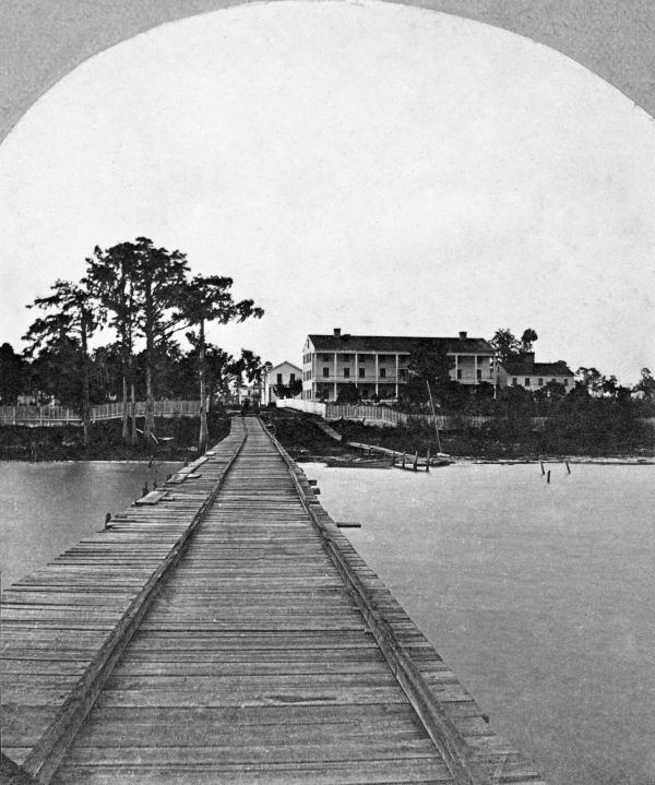 Brock House hotel - Enterprise, Florida.
